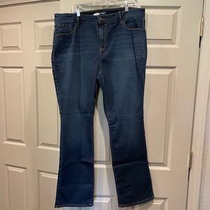 Dark Wash, Mid-Rise Kicker Boot-Cut Jeans